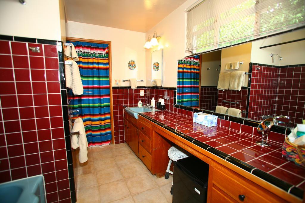 Sam Hughes Inn B&B Tucson Room photo